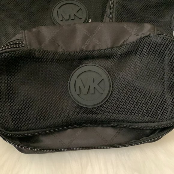 MICHAEL KORS Nylon/Mesh Travel Packing Cube Set of 3 - Picture 3 of 3